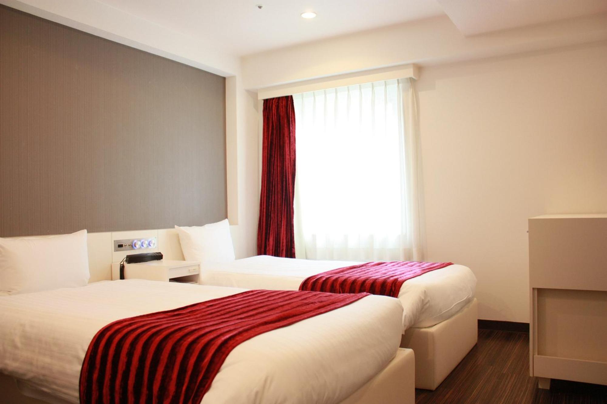 Hotel Vr Oszaka Kültér fotó